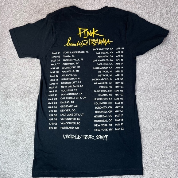 Pink “Beautiful Trauma” World Tour concert t-shirt from 2019 in small - Picture 5 of 5